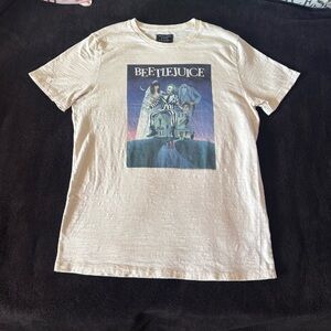 Abercrombie & Fitch Beetlejuice graphic white t-shirt Size L #beetlejuice #movie